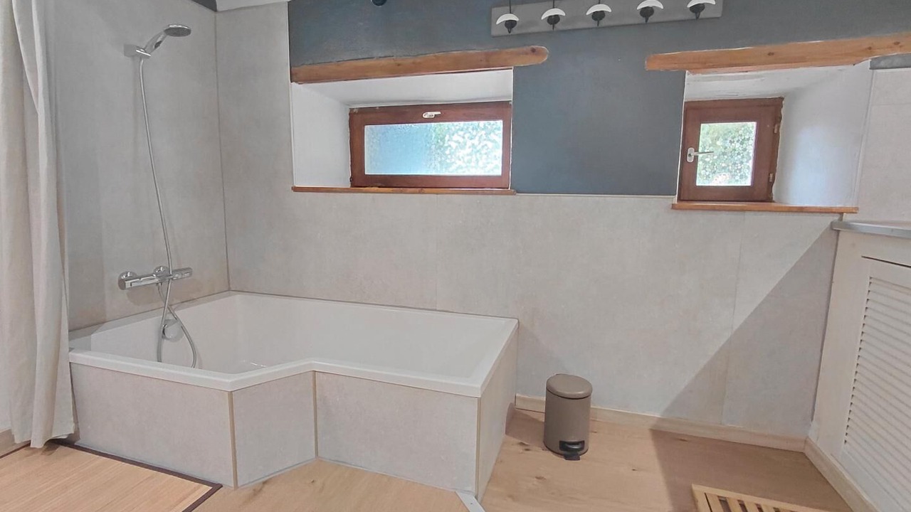 Photo of Bathroom in Chatenay