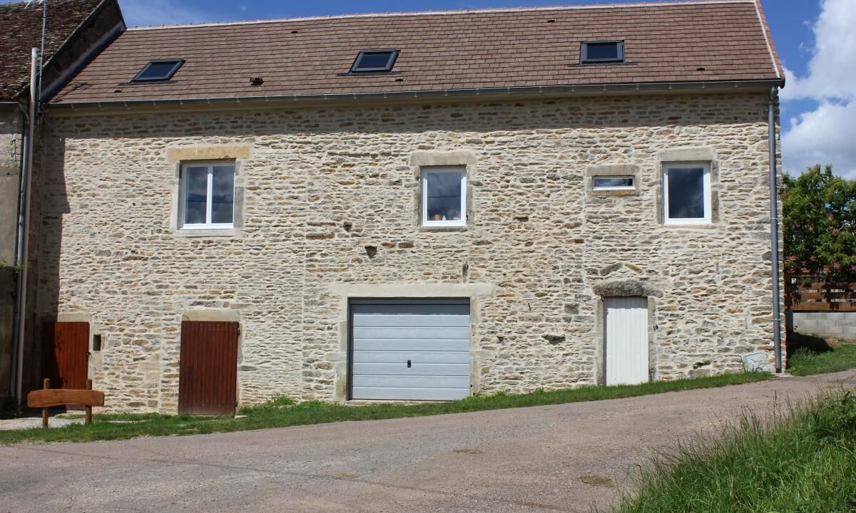 Photo of Outdoor in Cersot