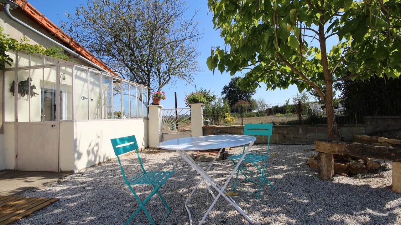 Photo of Outdoor in Saint-Vincent-Bragny