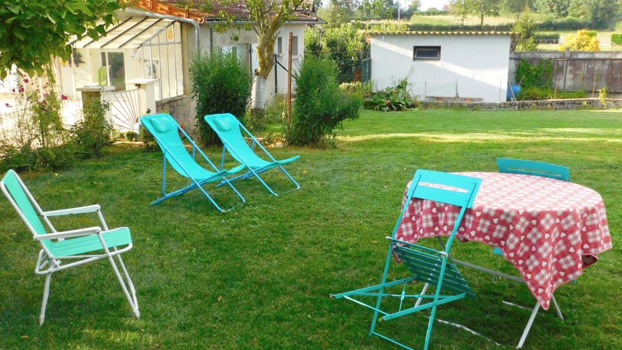 Photo of Outdoor in Saint-Vincent-Bragny