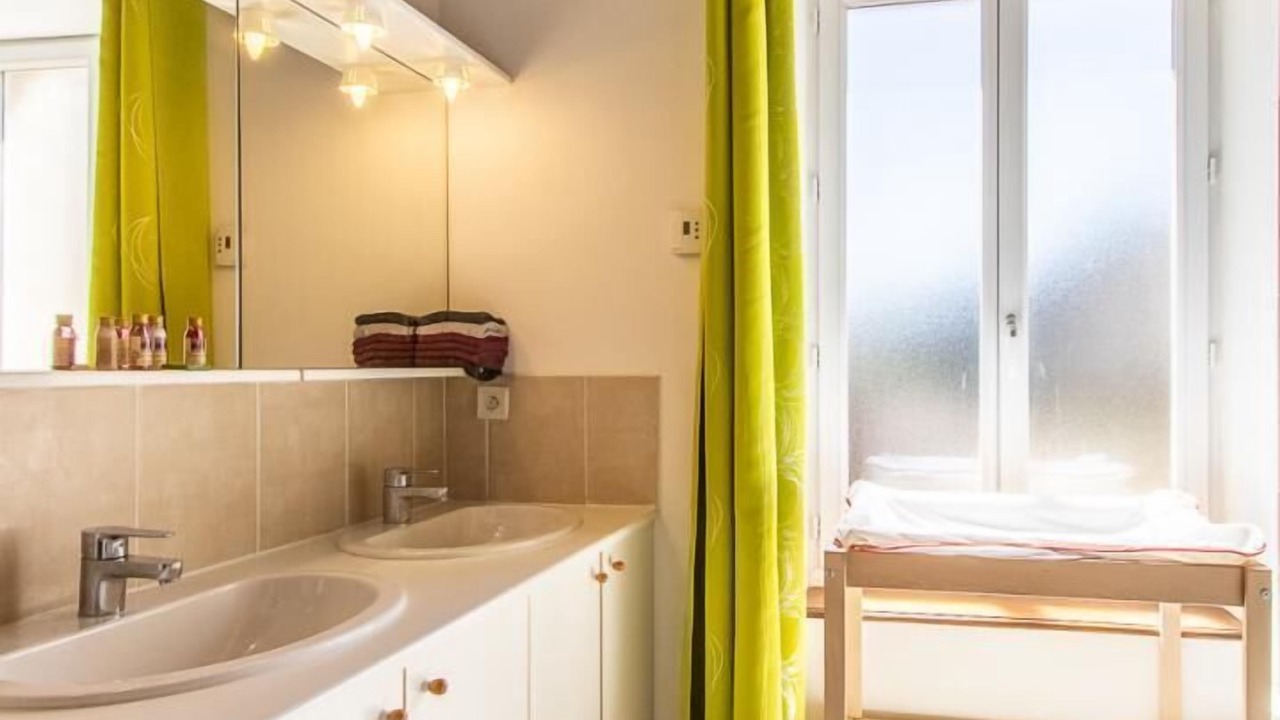 Photo of Bathroom in Jugy