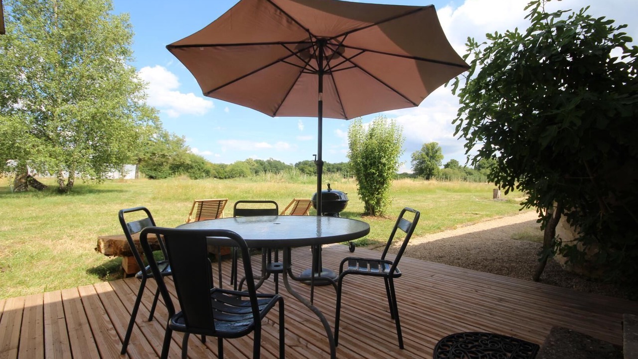 Photo of Outdoor in Chapaize