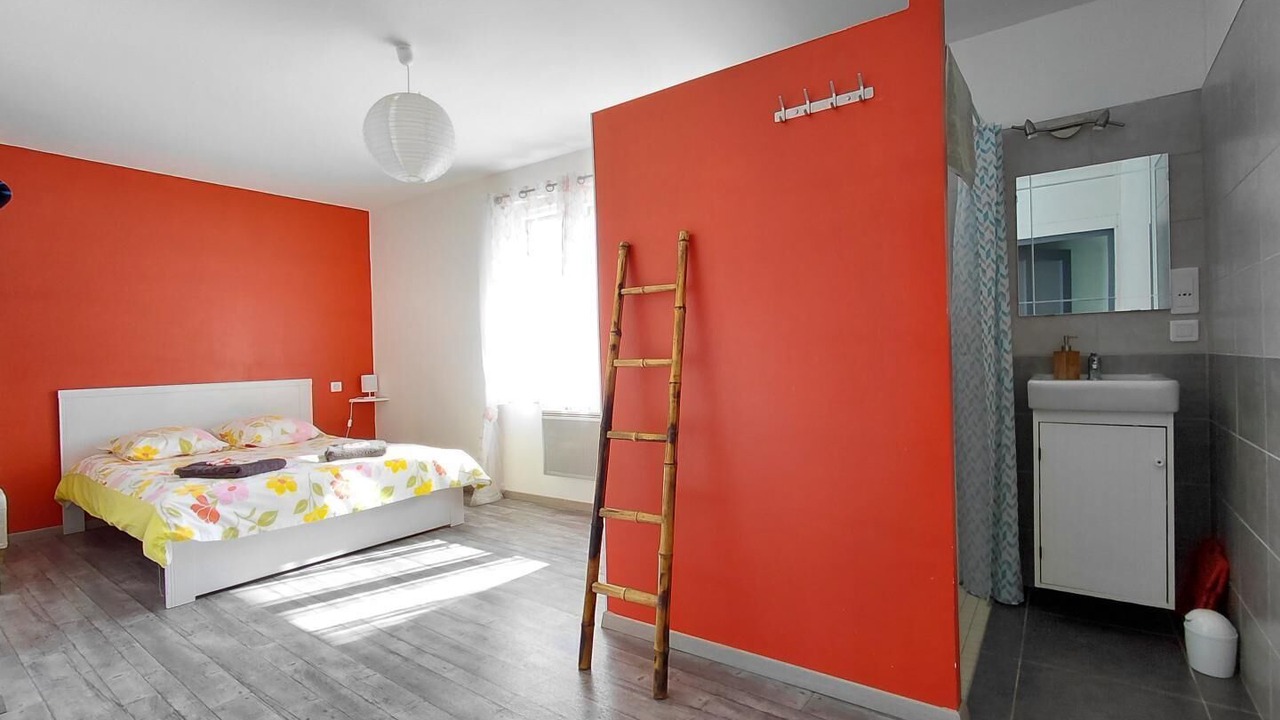 Photo of Bedroom in Juif