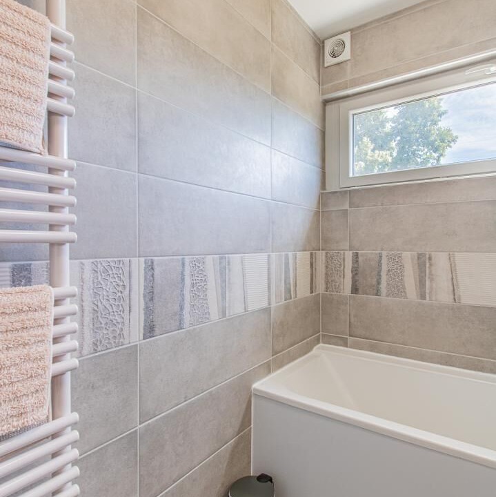 Photo of Bathroom in Cuisery