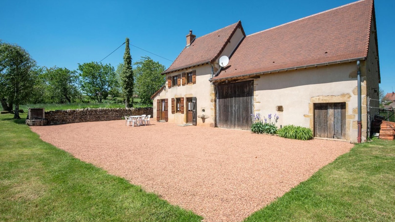 Photo of Outdoor in Saint-Christophe-en-Brionnais