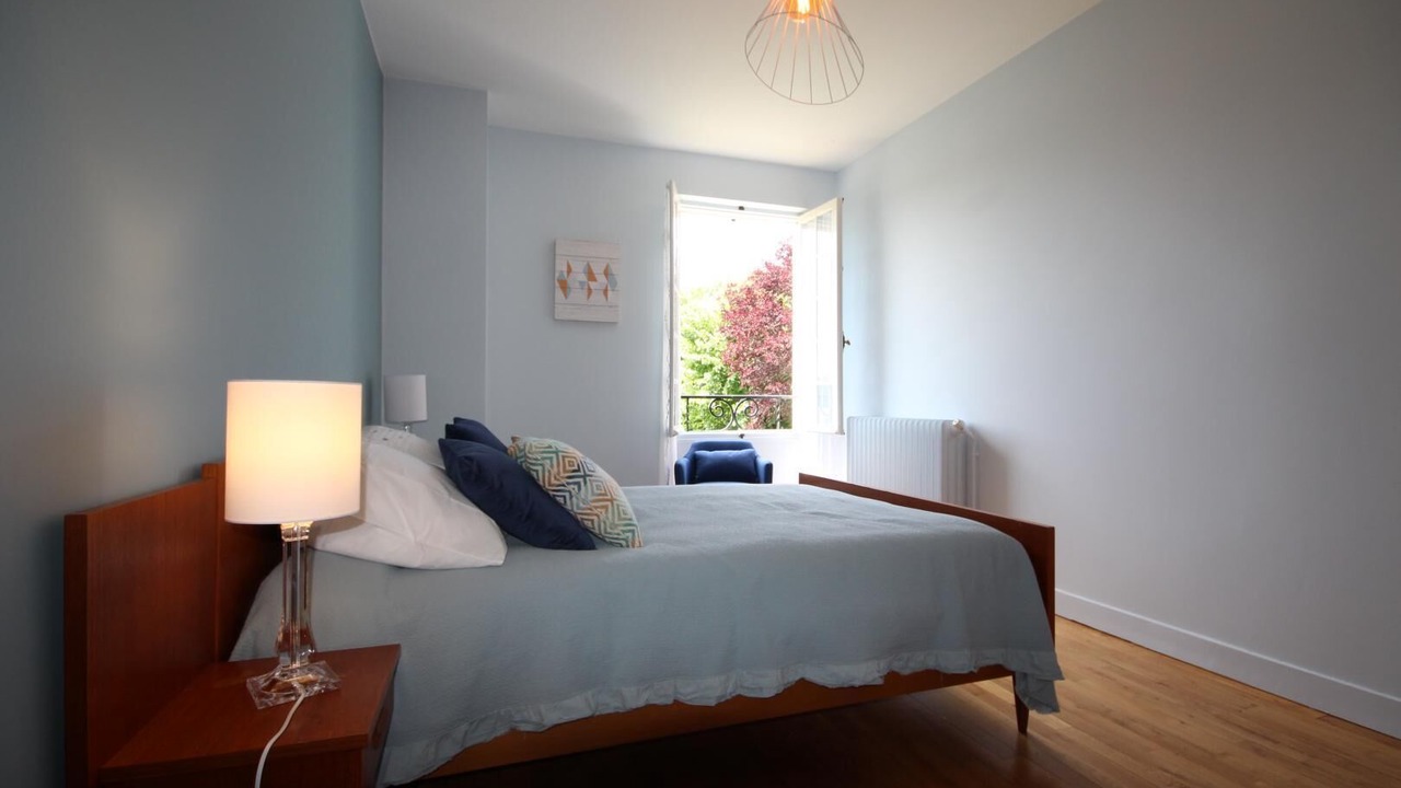Photo of Bedroom in Buxy