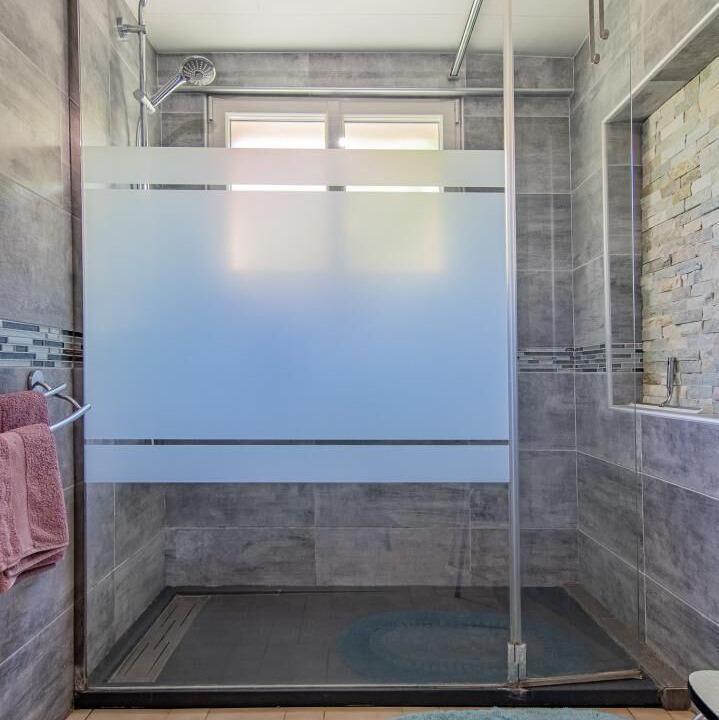 Photo of Bathroom in Bresse Louhannaise Intercommunalite