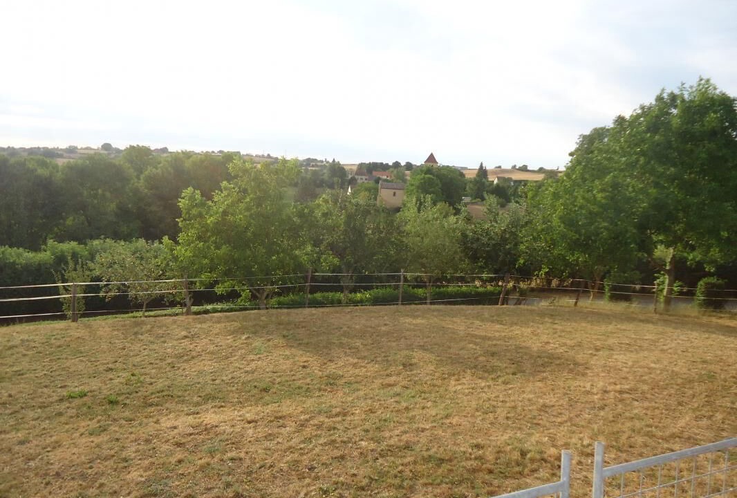 Photo of Outdoor in Chassy
