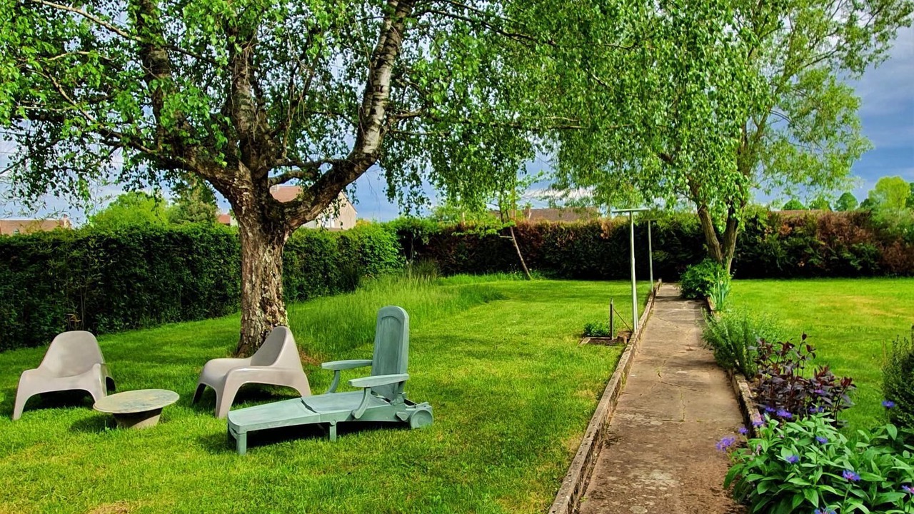Photo of Outdoor in Saint-Vincent-Bragny