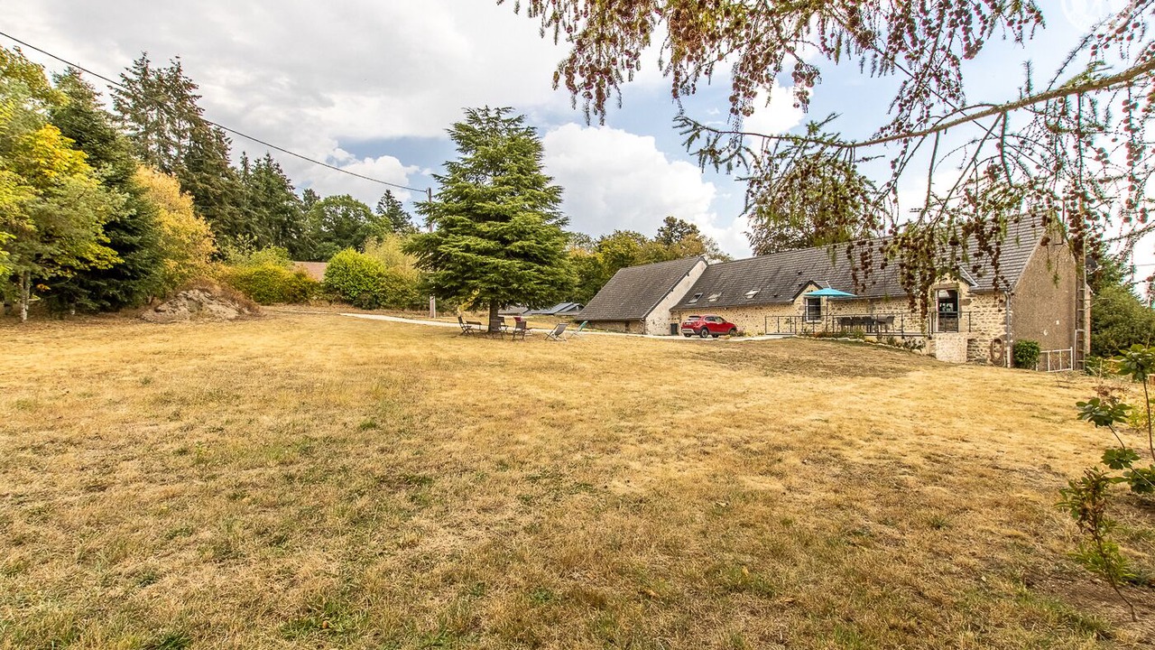Photo of Outdoor in Saint-Leger-sous-Beuvray