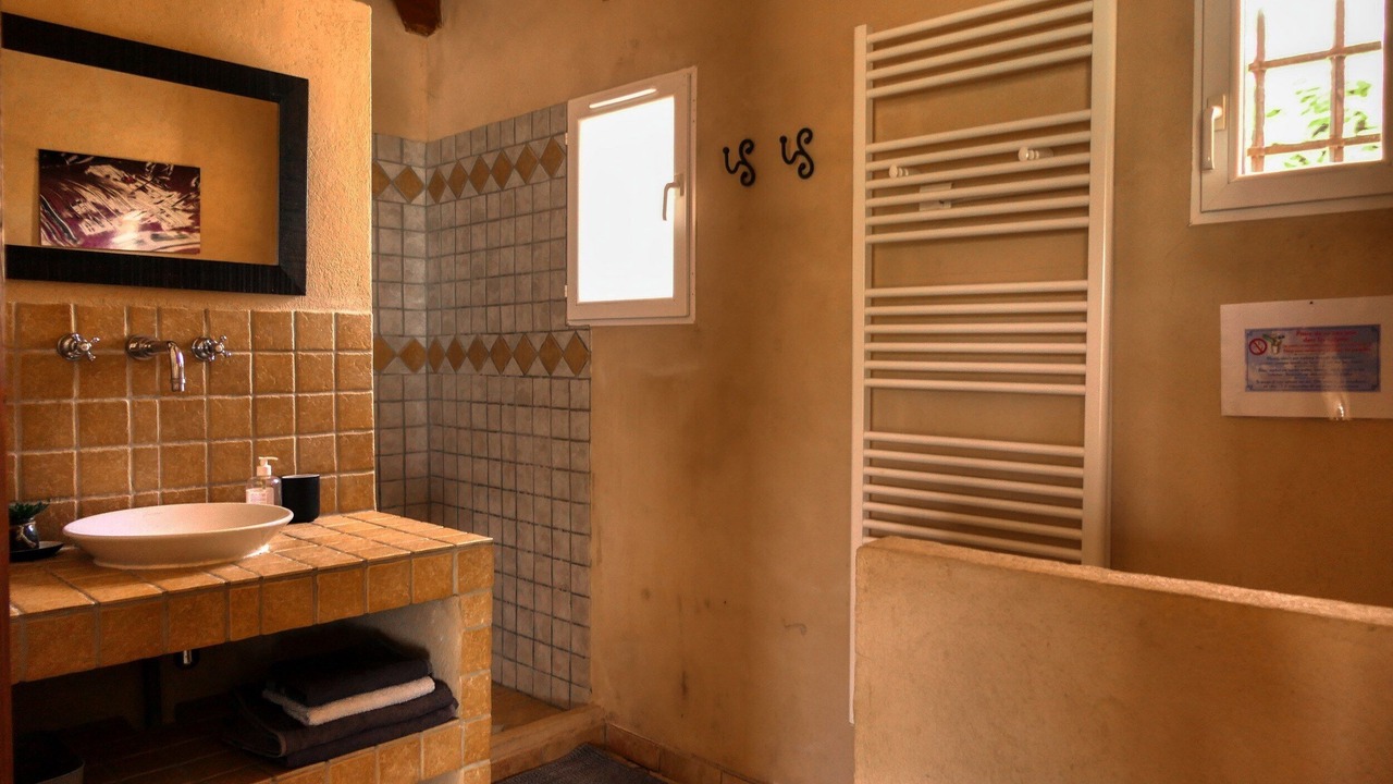 Photo of Bathroom in Bedoin