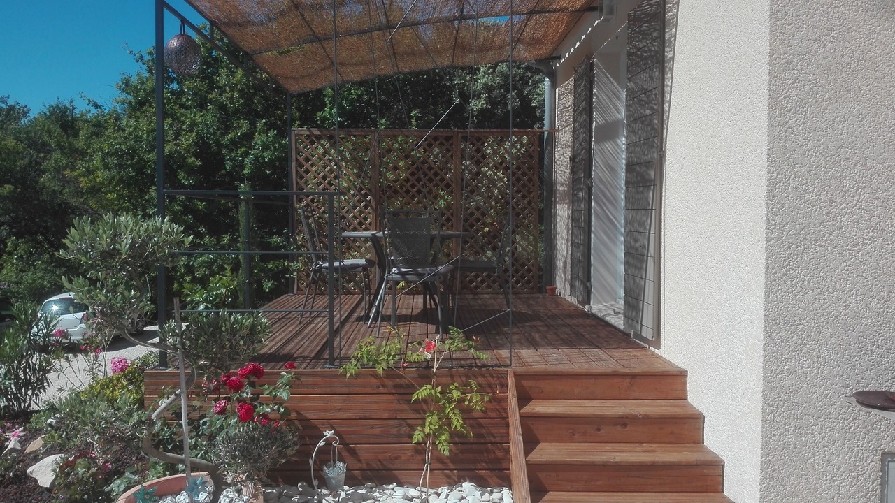 Photo of Outdoor in Taulignan