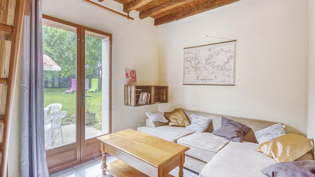 Photo of Livingroom in Devay