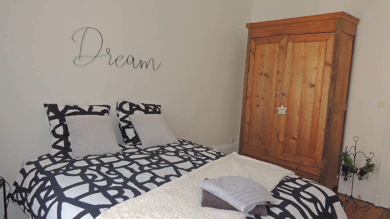 Photo of Bedroom in Vesoul