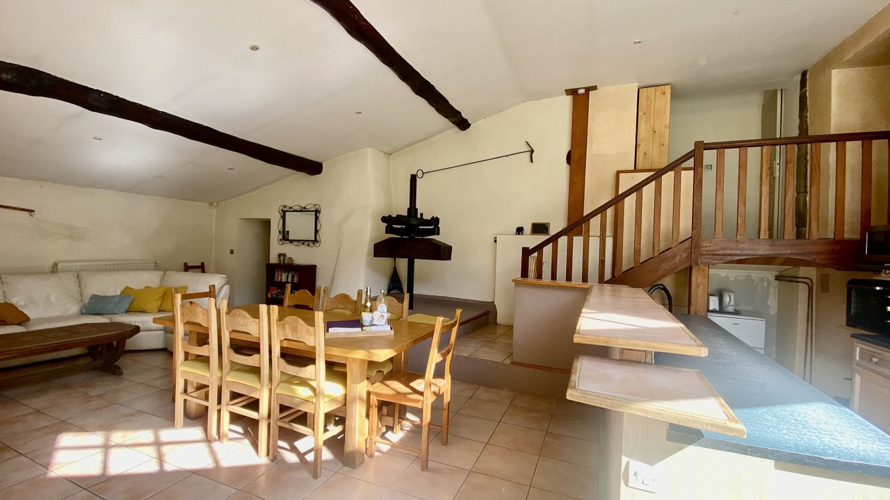 Photo of Livingroom in Saint-Barthelemy-le-Plain
