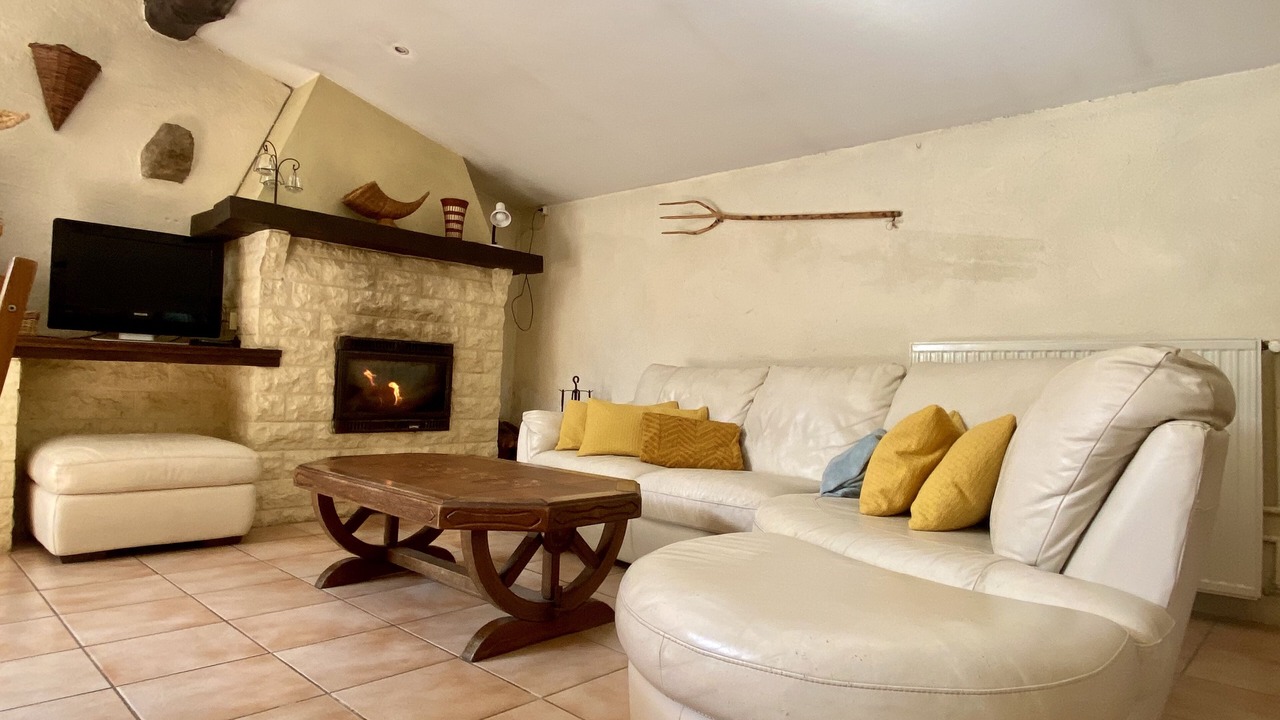 Photo of Livingroom in Saint-Barthelemy-le-Plain
