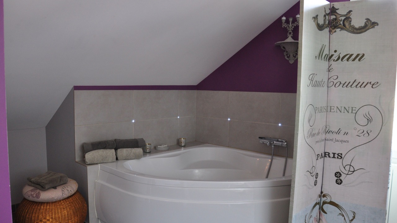 Photo of Bathroom in Argilly