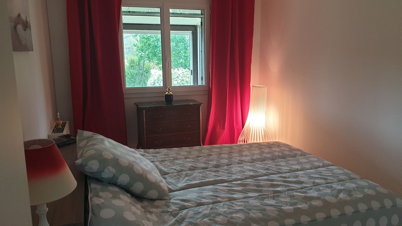 Photo of Bedroom in Sampzon