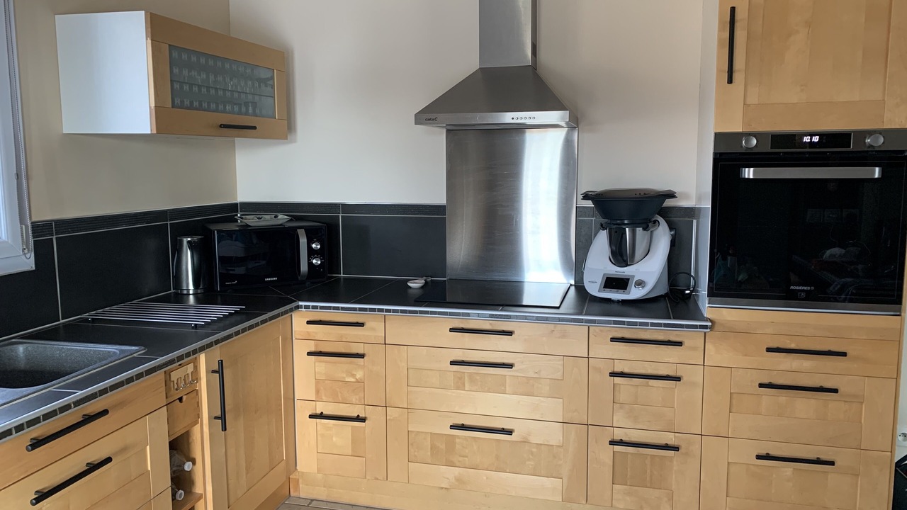 Photo of Kitchen in Sainte-Cecile-les-Vignes