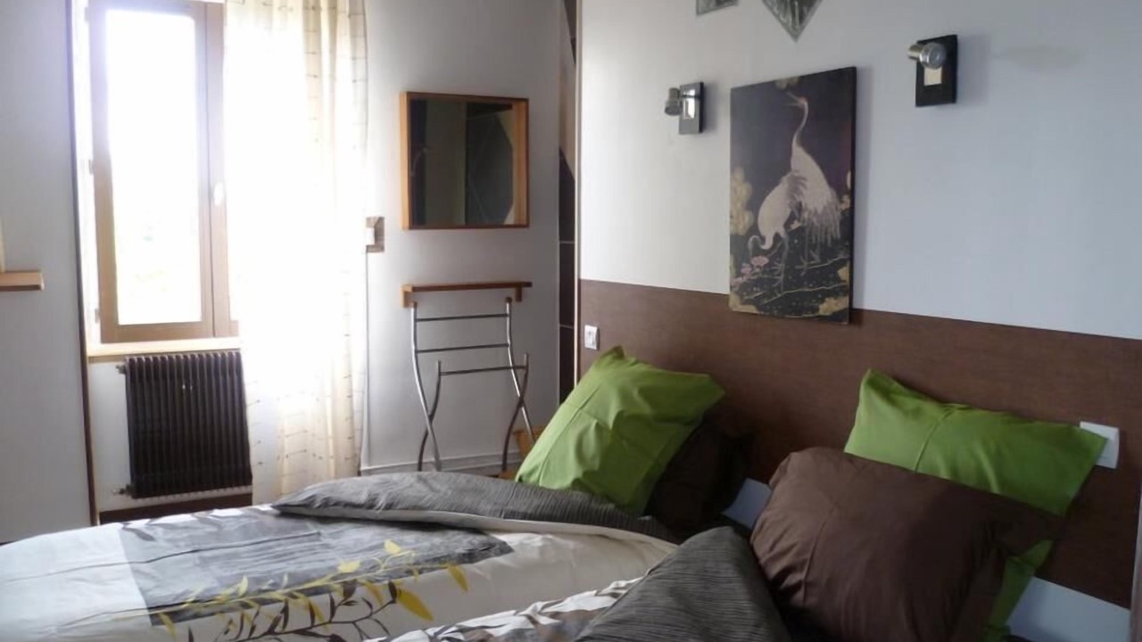 Photo of Bedroom in La Roche-Vineuse