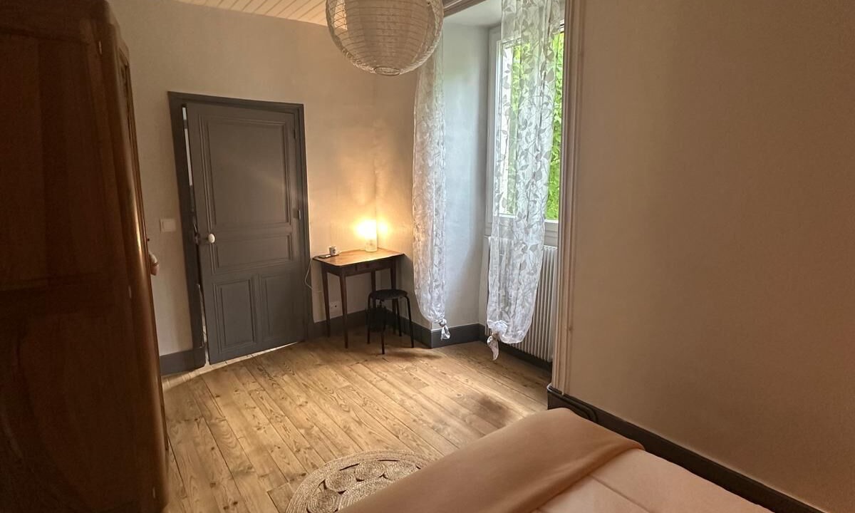 Photo of Bedroom in Espedaillac
