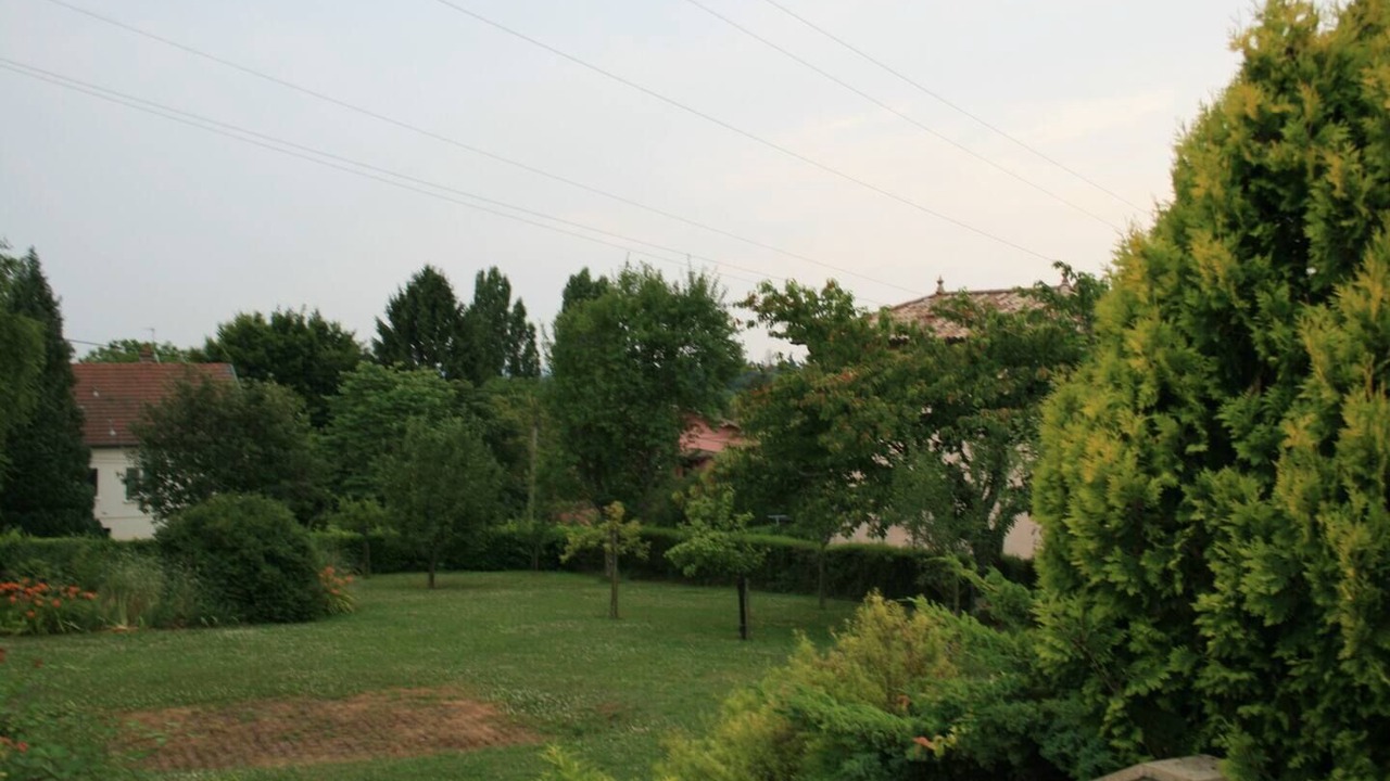Photo of Others in Tournus