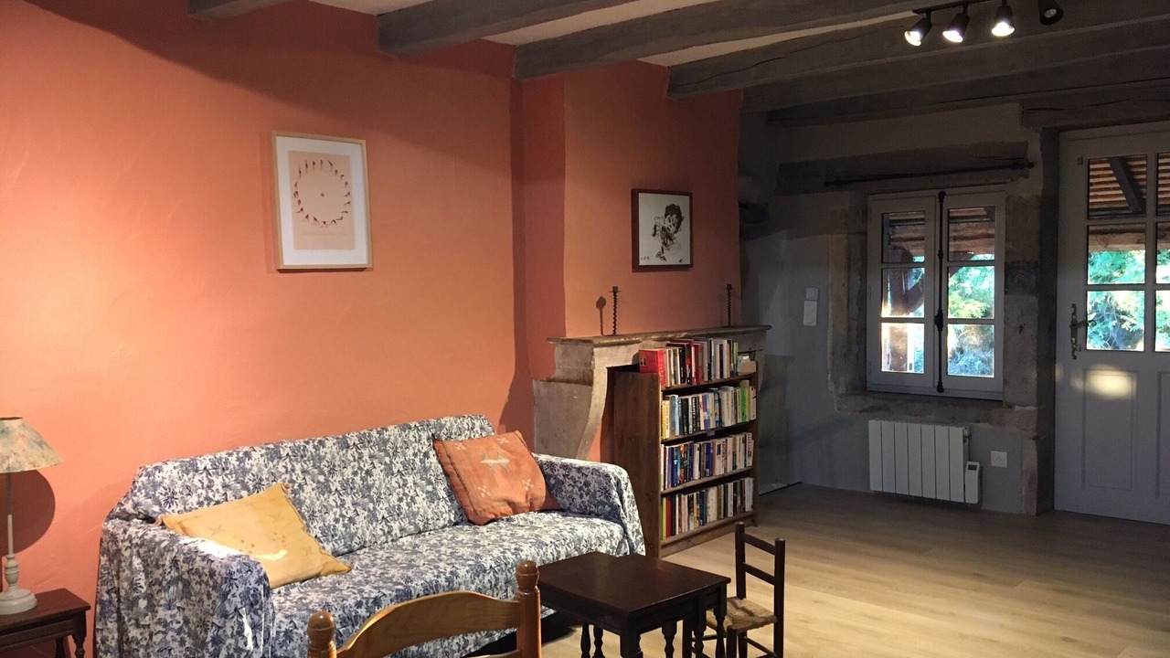 Photo of Livingroom in Corberon