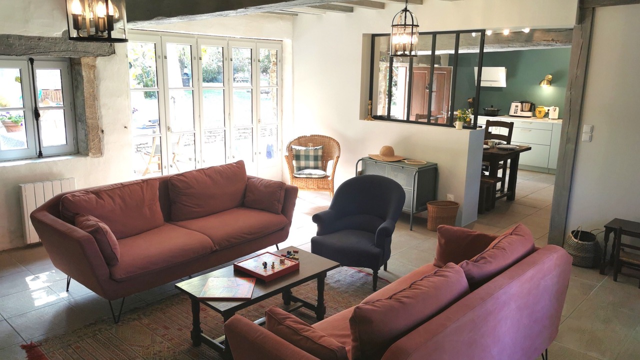 Photo of Livingroom in Corberon