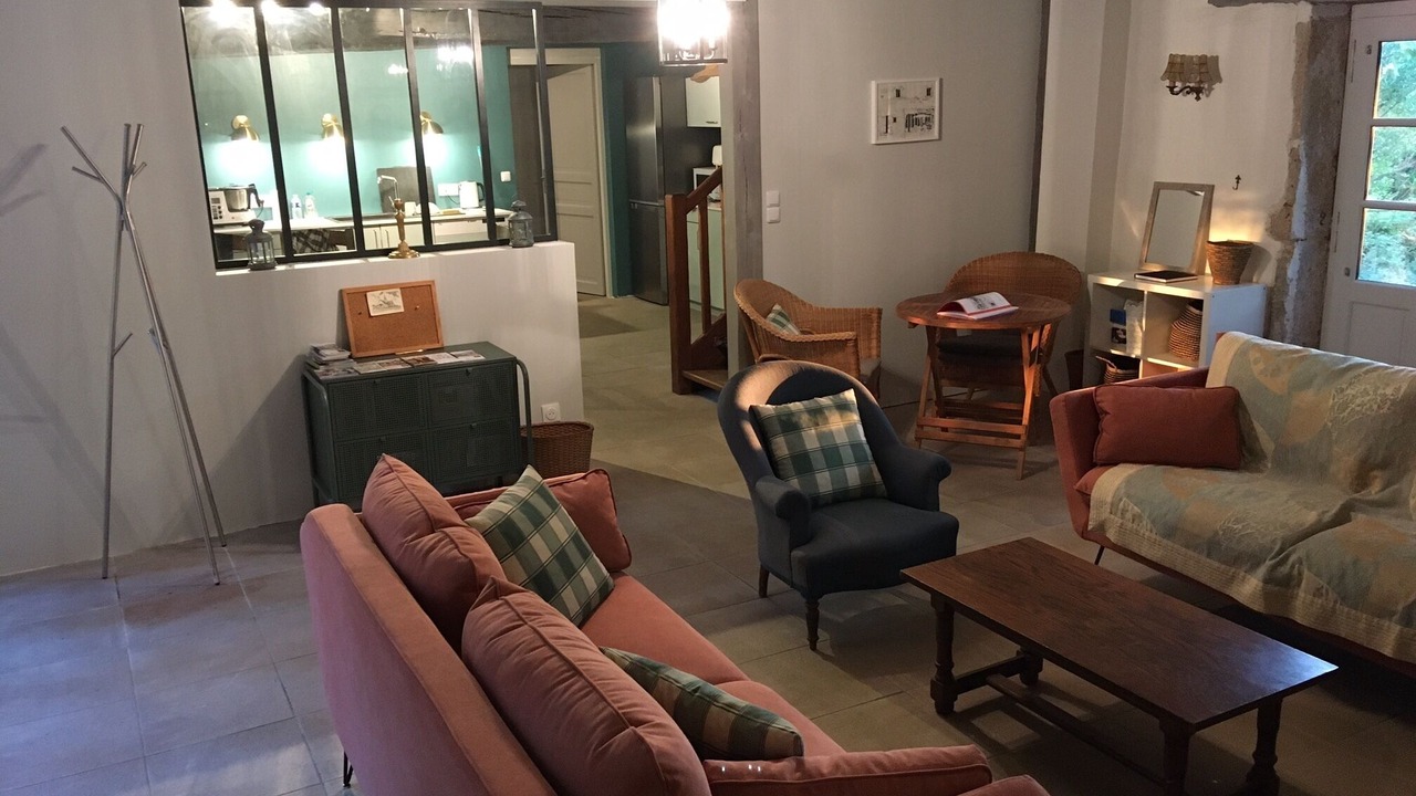 Photo of Livingroom in Corberon