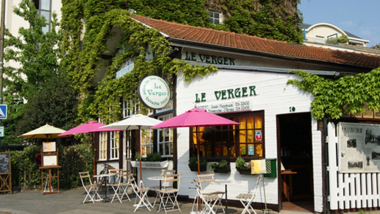 Photo of Outdoor in Le Port sous la Lune