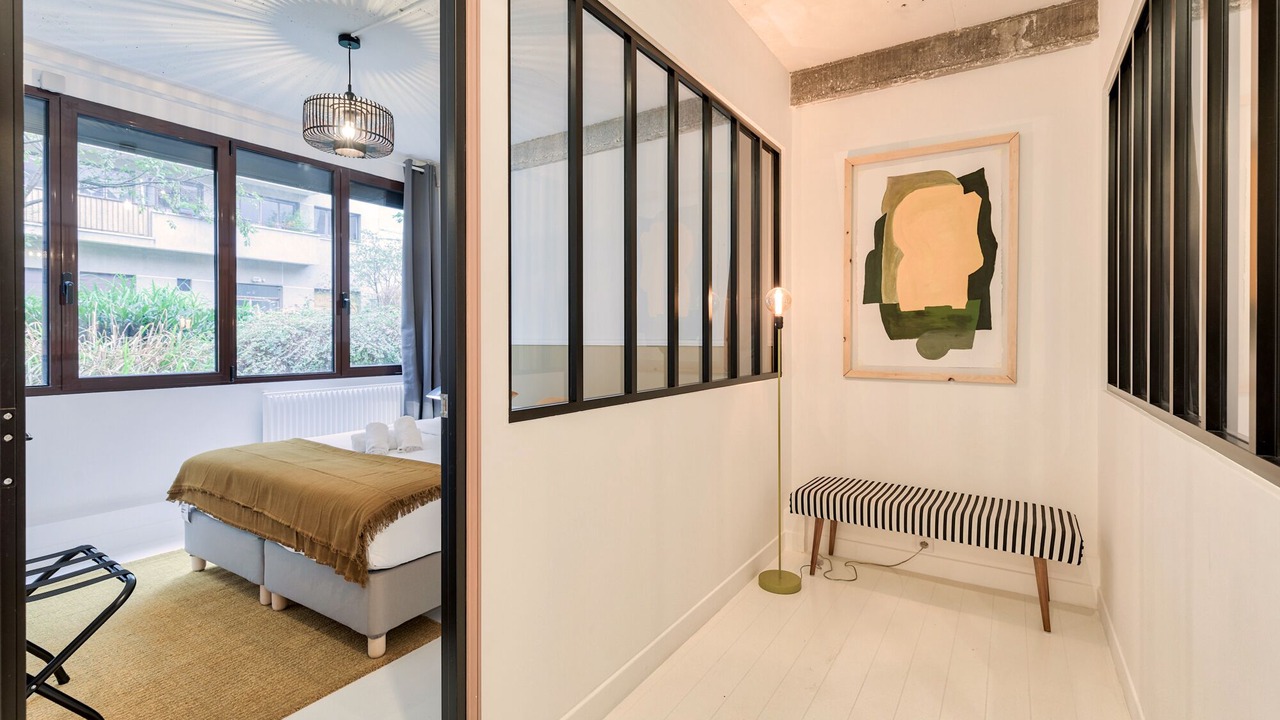 Photo of Bedroom in Pere Lachaise