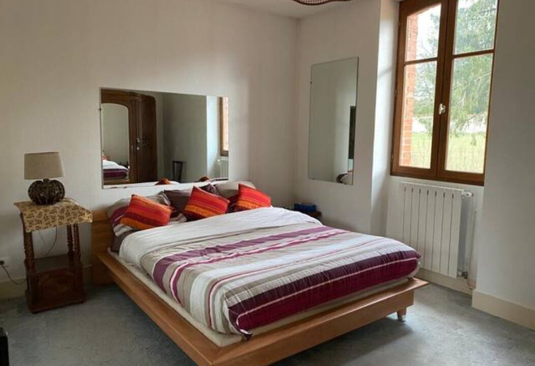 Photo of Bedroom in Bona
