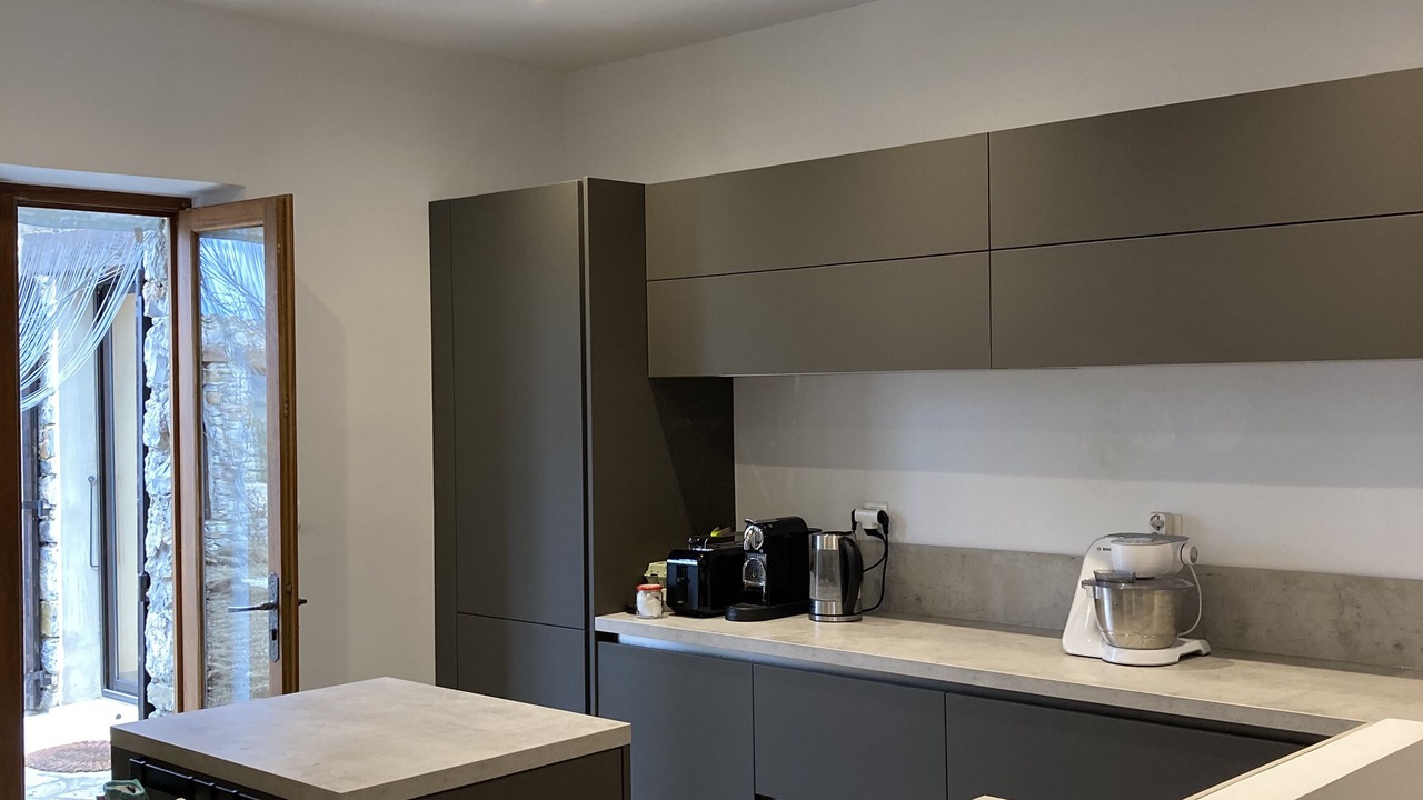 Photo of Kitchen in Le Poet-Sigillat