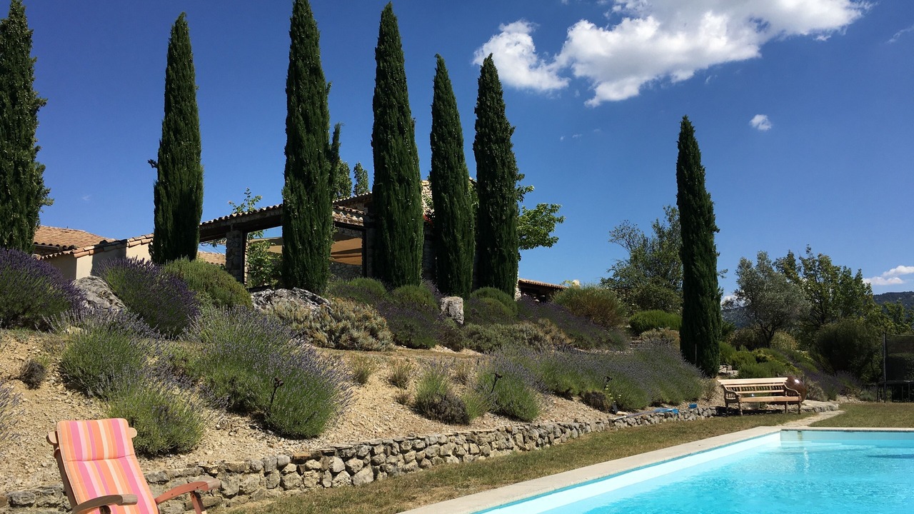 Photo of Outdoor in Le Poet-Sigillat