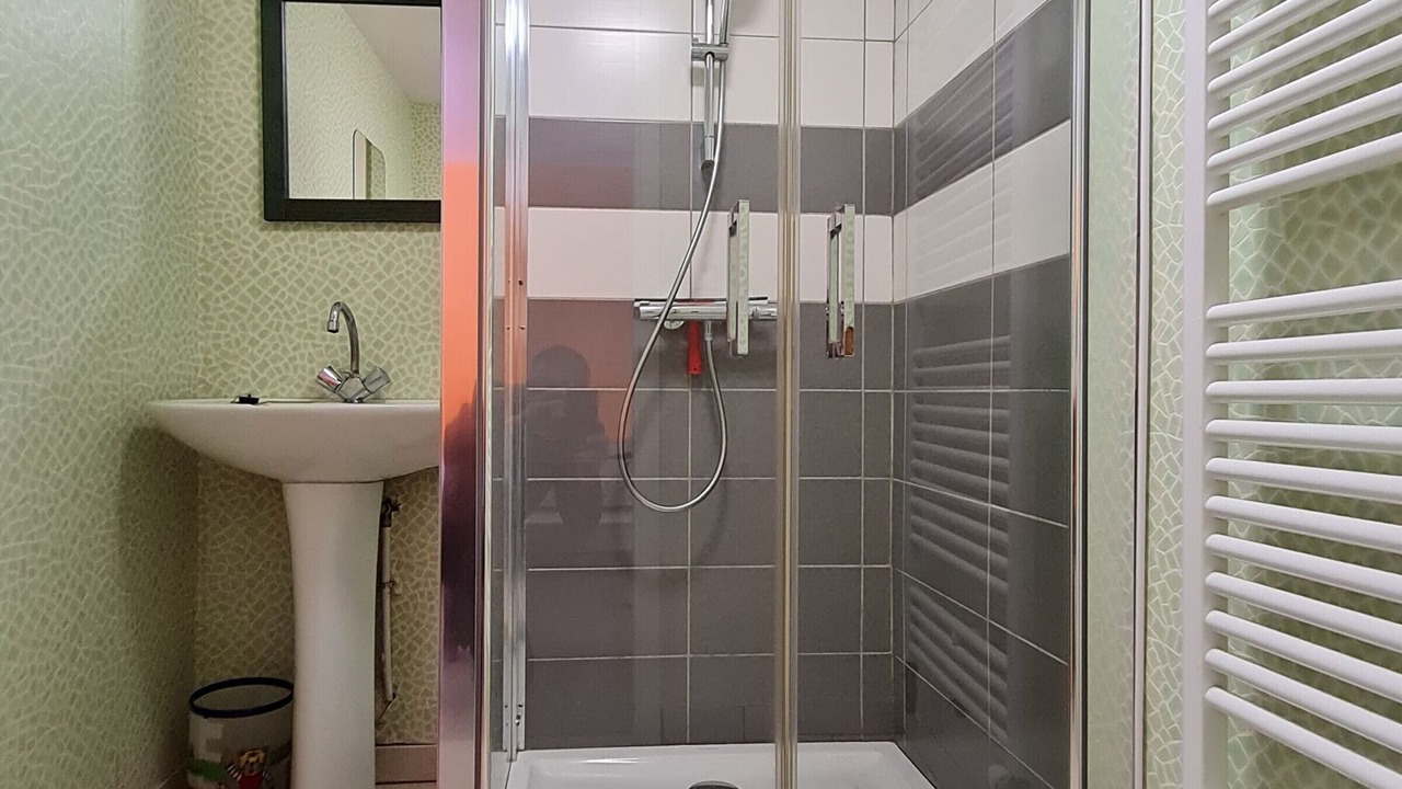 Photo of Bathroom in Ville-au-Val