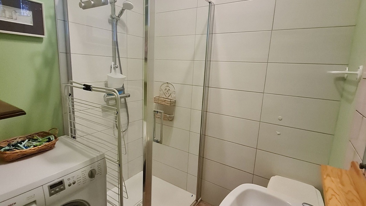 Photo of Bathroom in Parroy