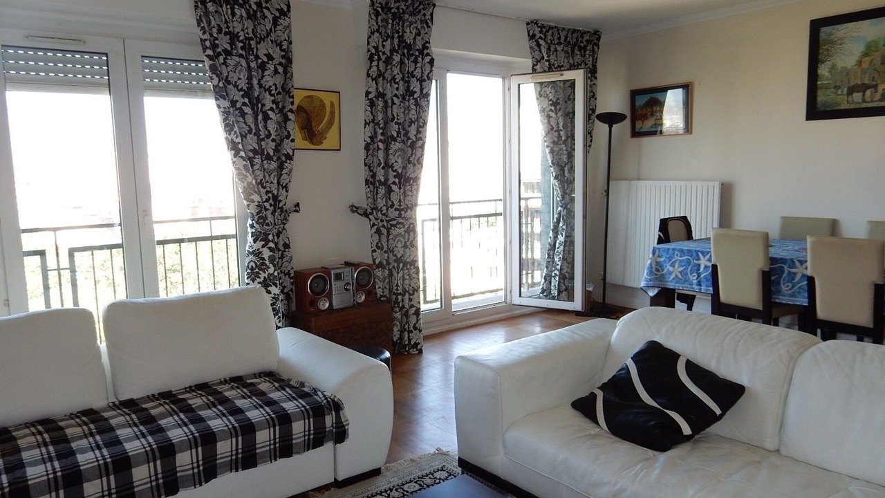 Photo of Livingroom in Quartier de la Maison-Blanche