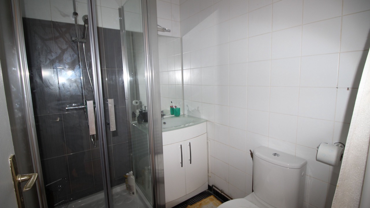 Photo of Bathroom in Quartier de la Maison-Blanche