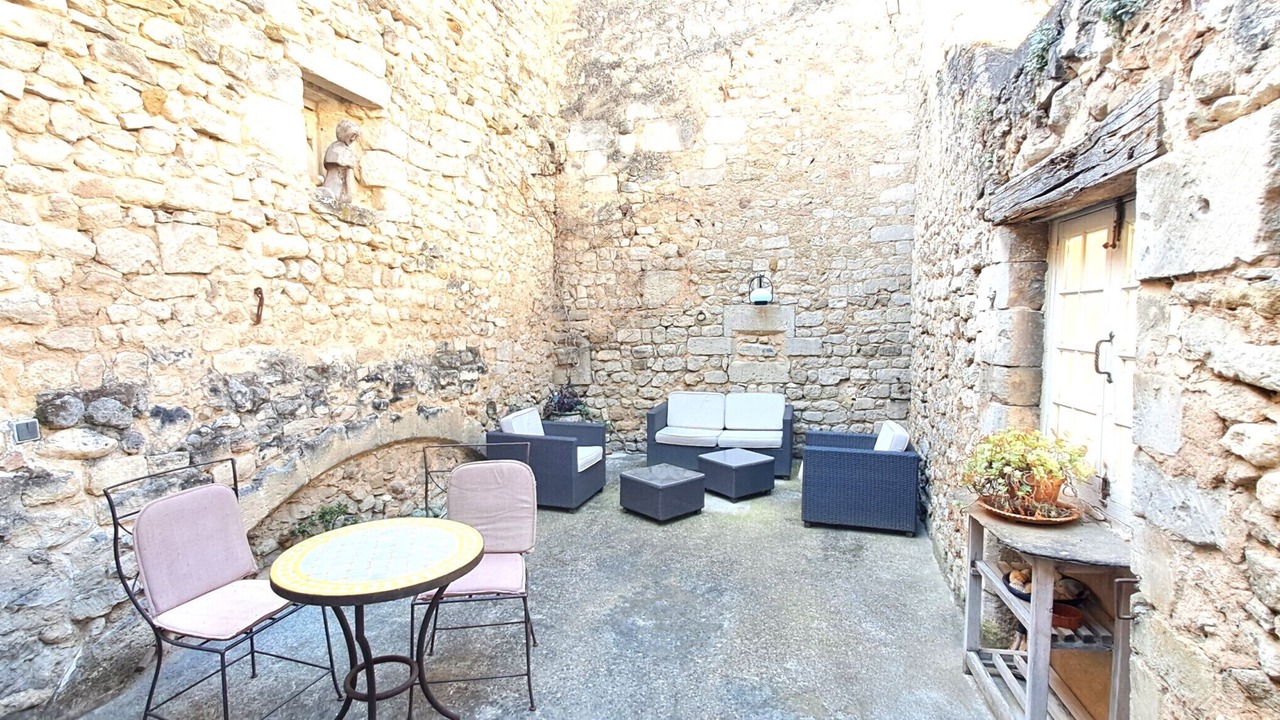Photo of Outdoor in Saint-Paul-Trois-Chateaux