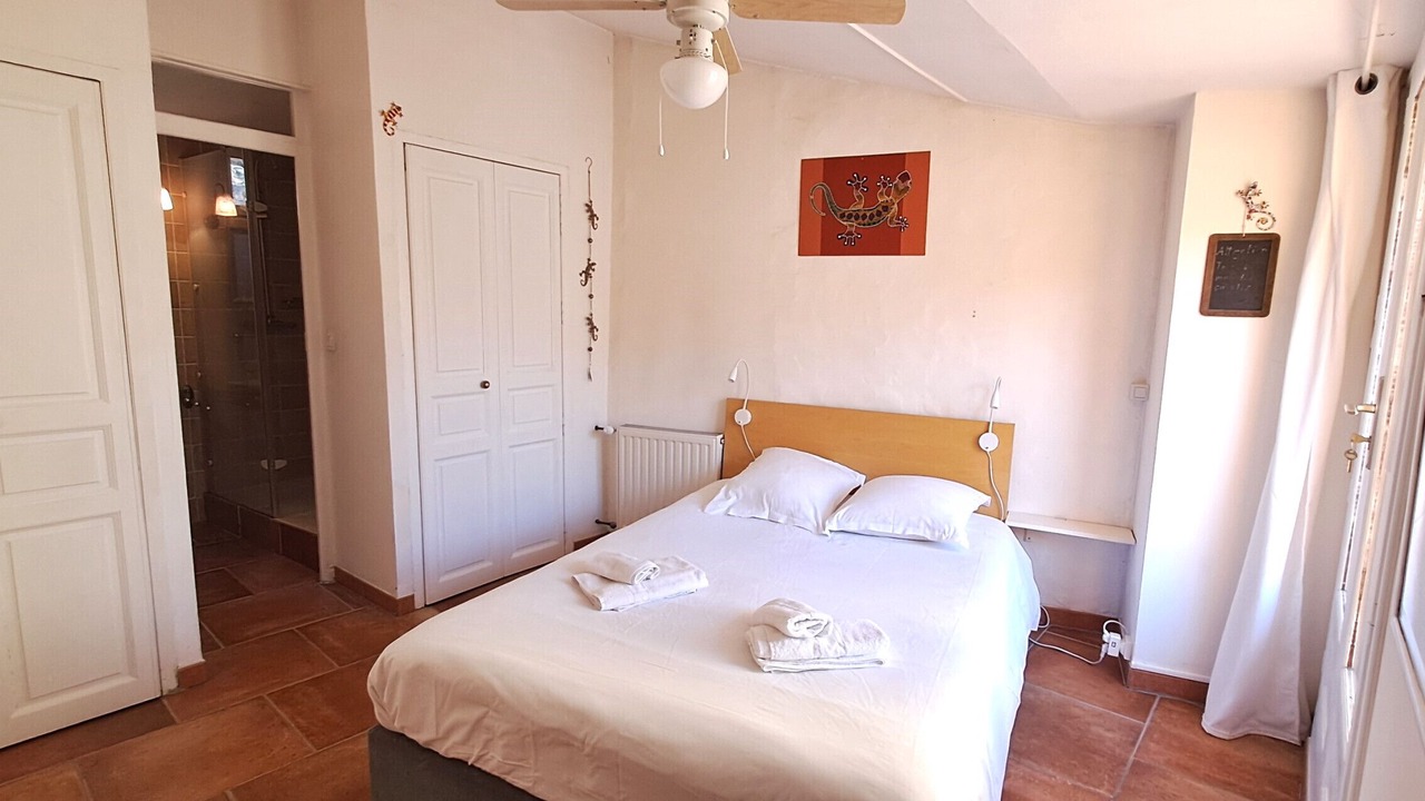Photo of Bedroom in Saint-Paul-Trois-Chateaux