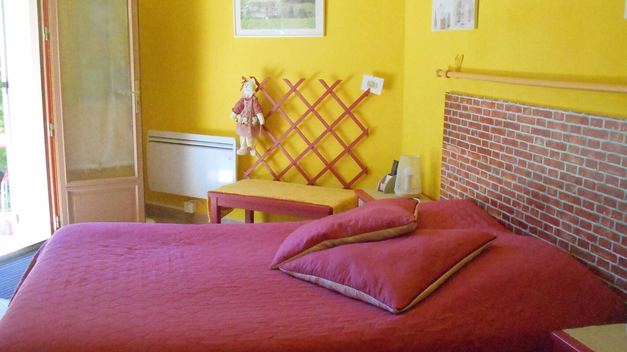 Photo of Bedroom in Donzere