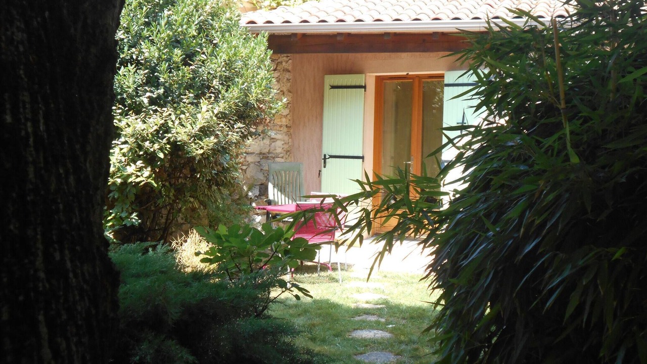 Photo of Patio Balcony in Donzere
