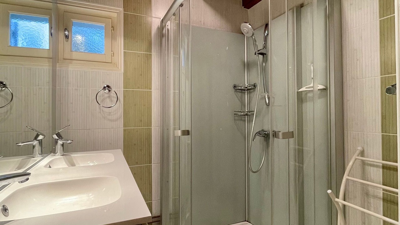 Photo of Bathroom in Araules