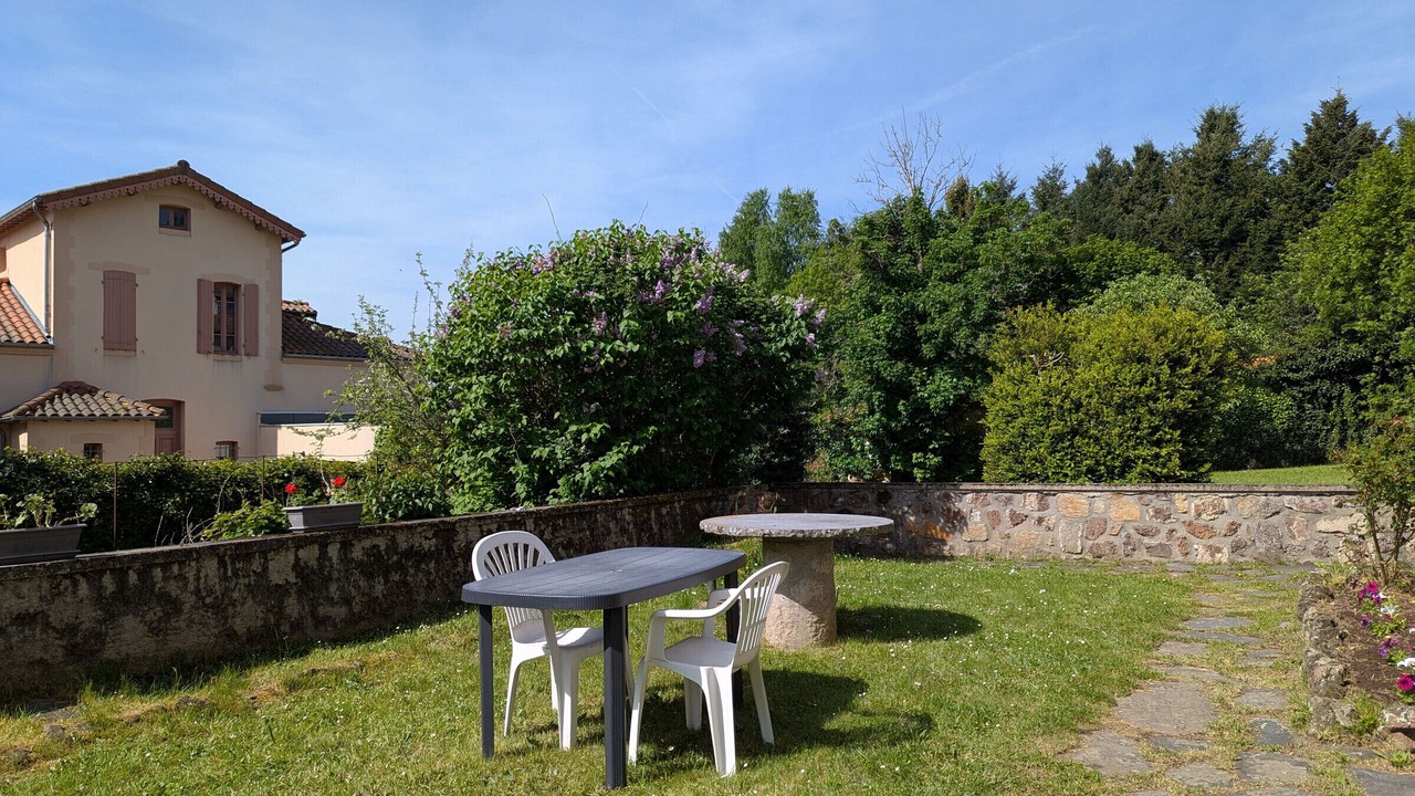 Photo of Outdoor in Allegre
