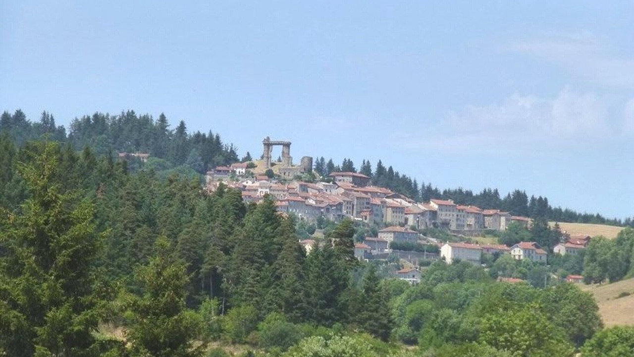 Photo of Others in Allegre