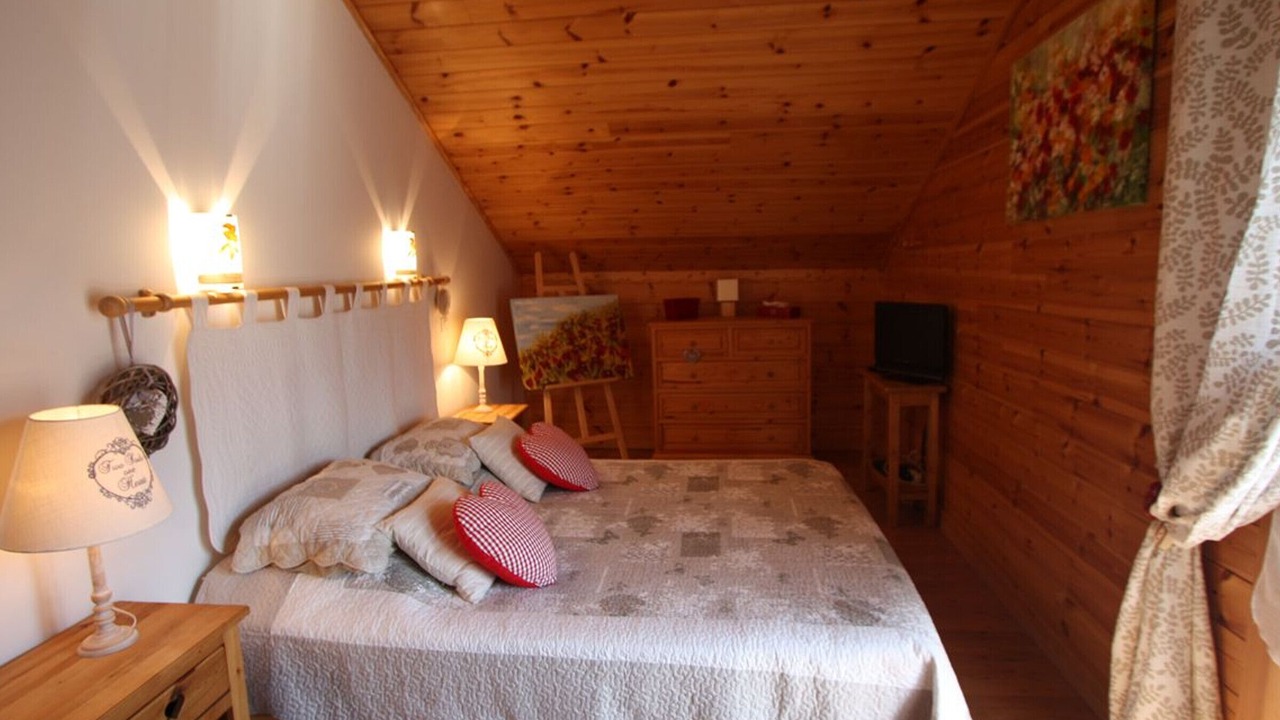 Photo of Bedroom in Saint-Nabord