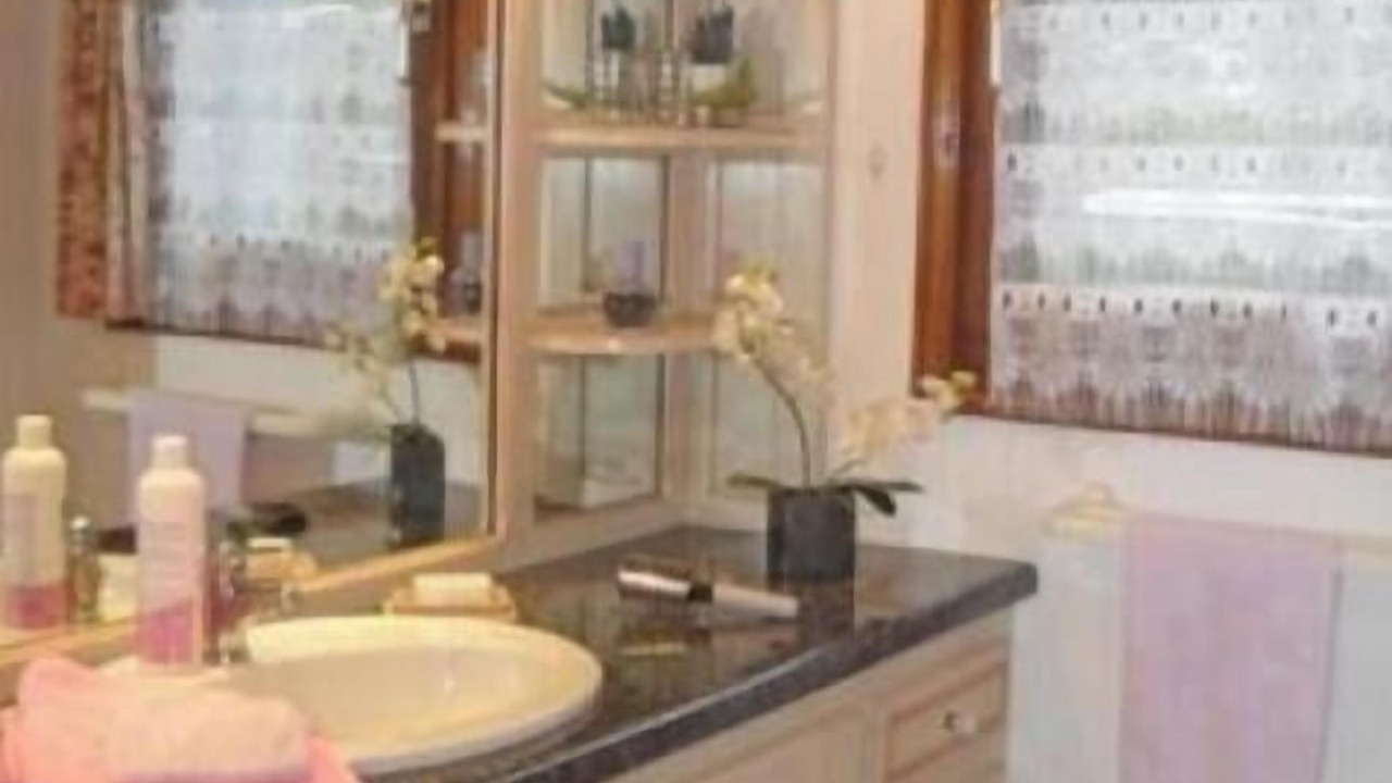 Photo of Bathroom in Ferdrupt