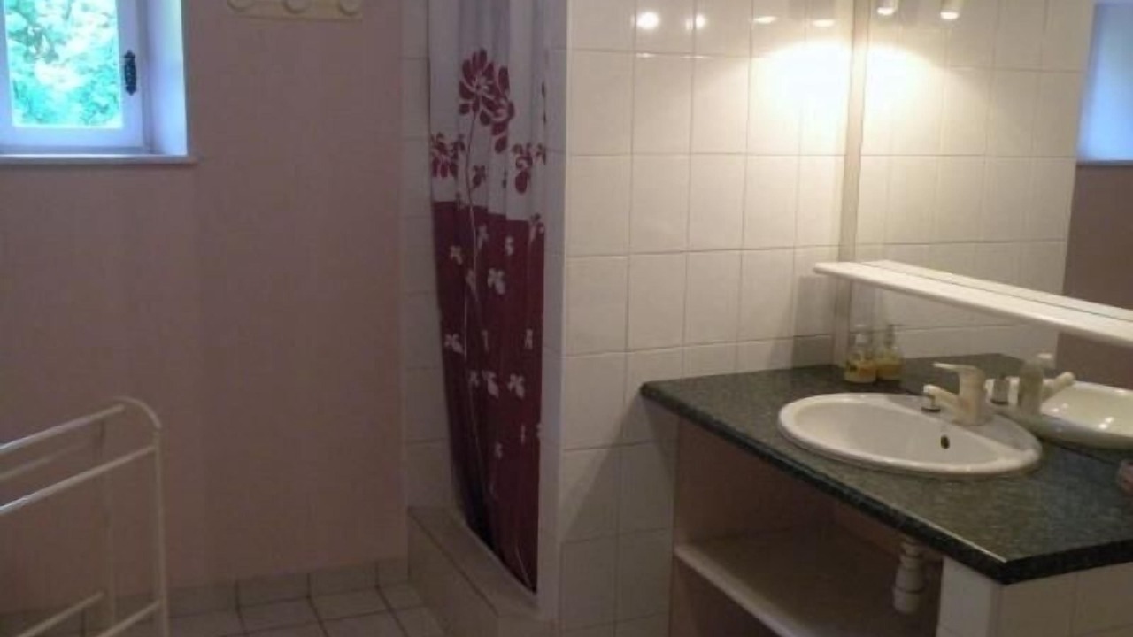 Photo of Bathroom in Dommartin-aux-Bois
