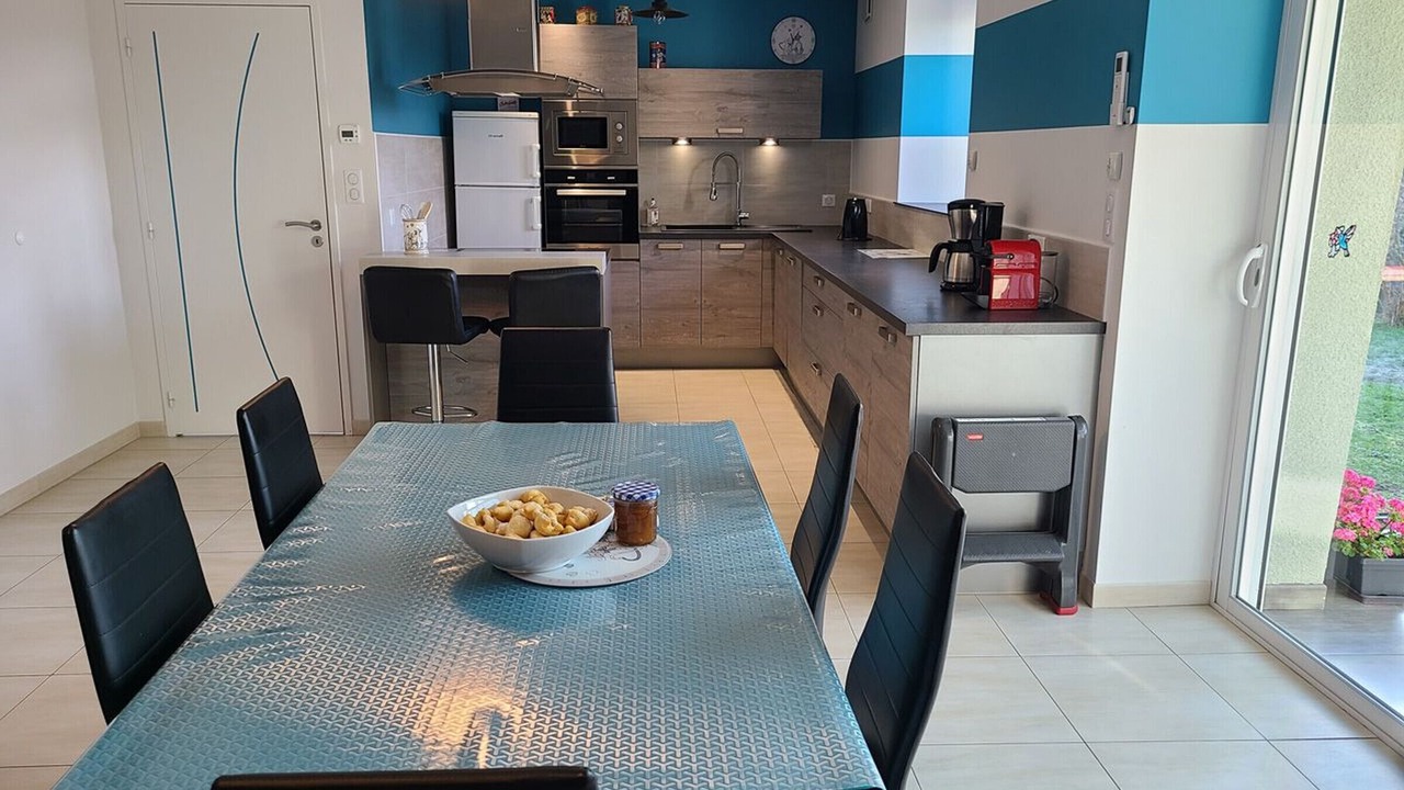 Photo of Kitchen in Velotte-et-Tatignecourt