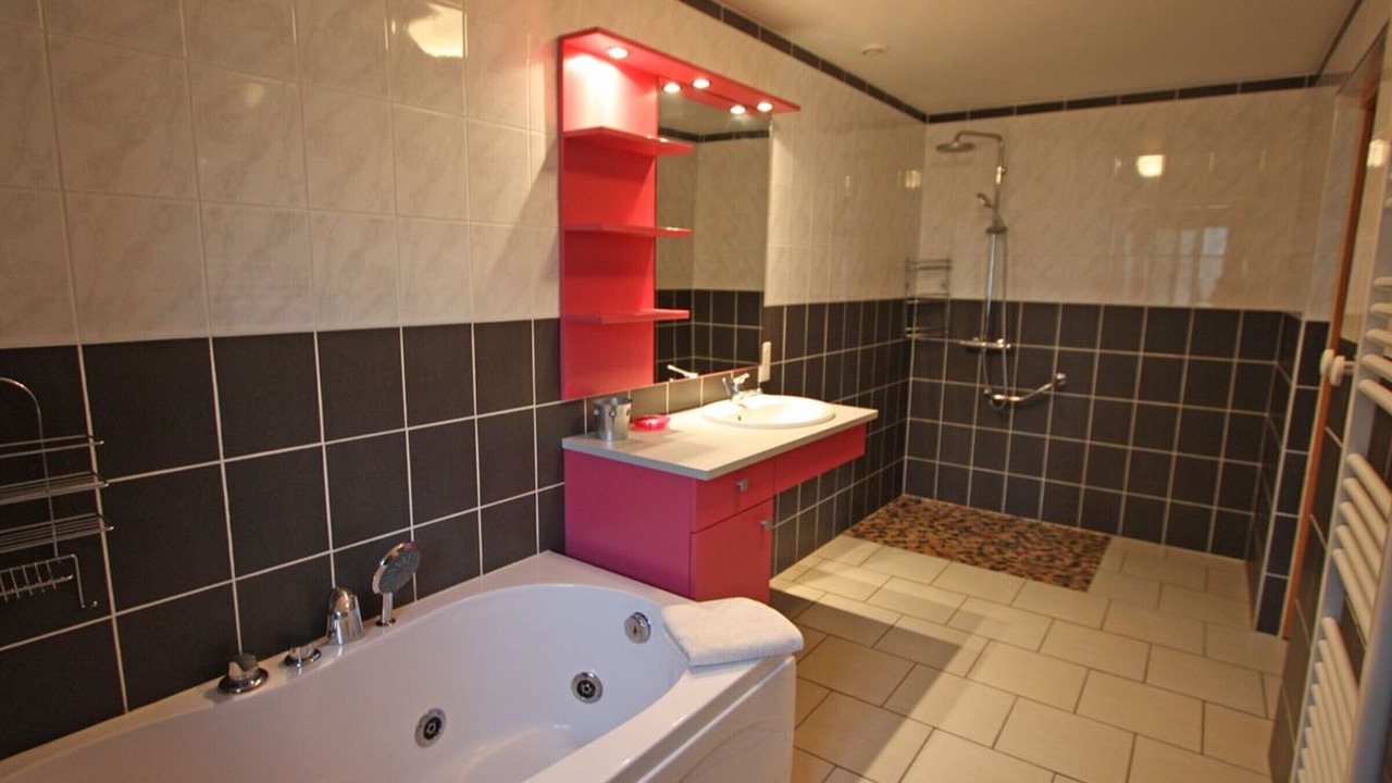Photo of Bathroom in Harsault